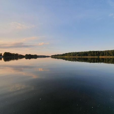 Lütt Hütt Hotel Rechlin Kültér fotó