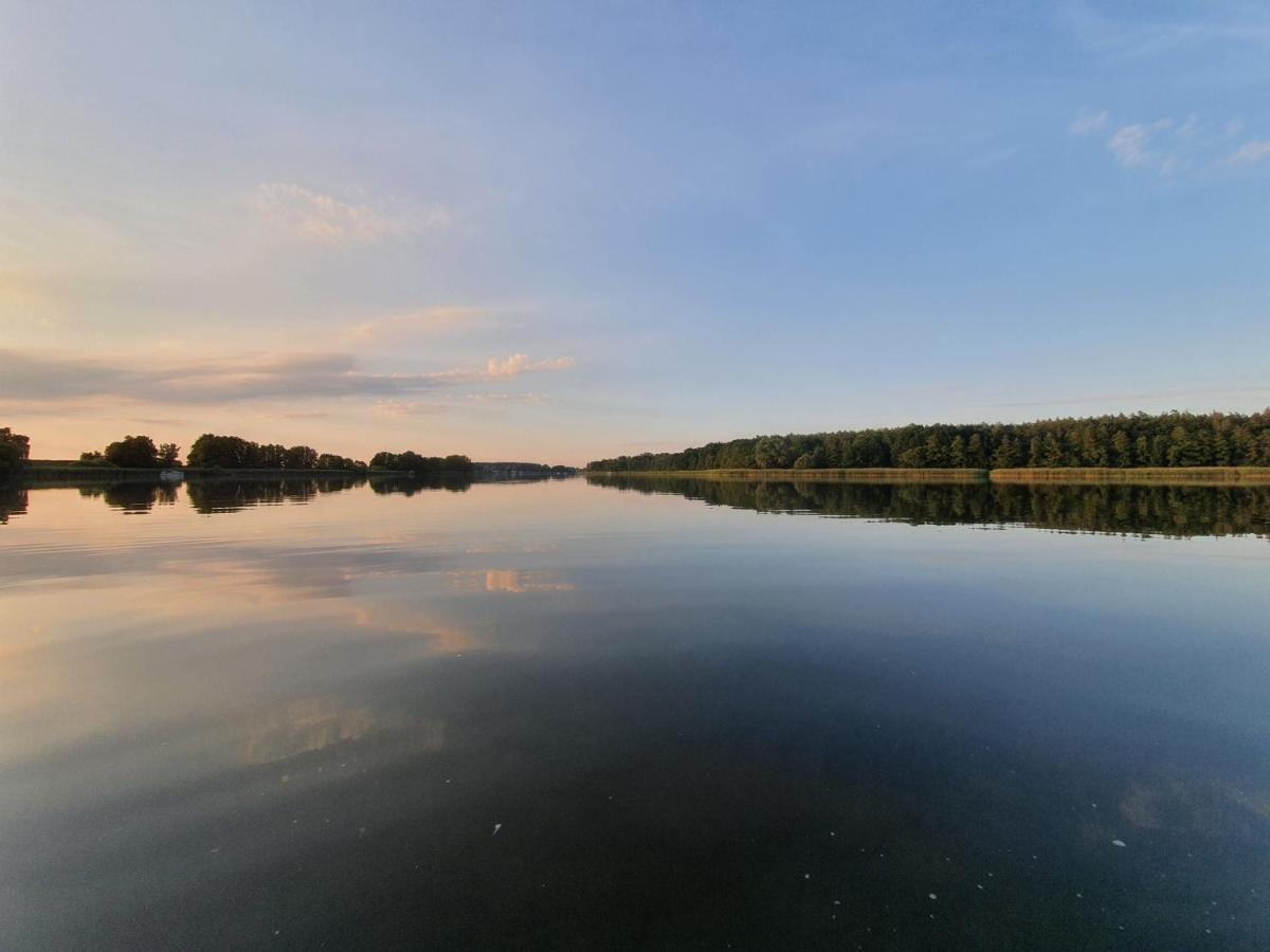 Lütt Hütt Hotel Rechlin Kültér fotó